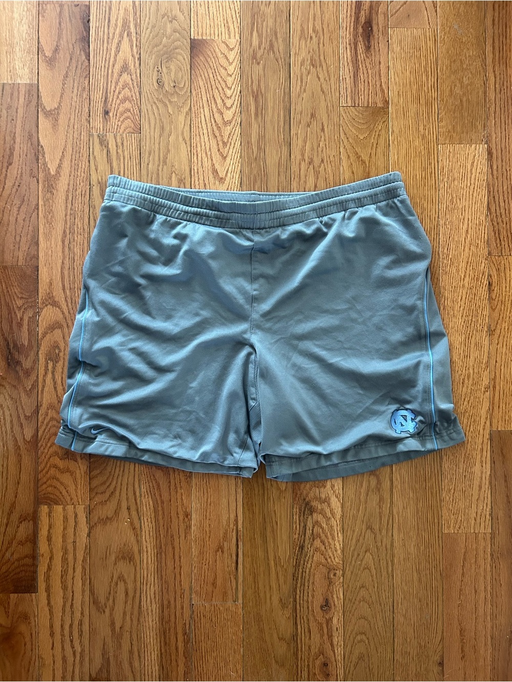 UNC North Carolina Nike Team Vintage Shorts Size Large